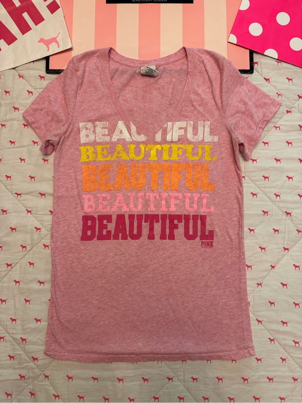 VS PINK VINTAGE Y2K SHORT SLEEVE V-NECK TEE SHIRT BEAUTIFUL LOGO RARE HTF LARGE